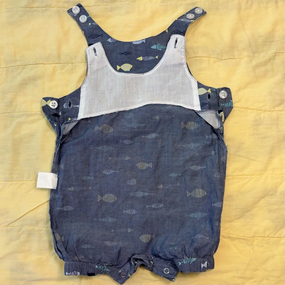EUC Crown & Ivy Baby Romper, Blue with Fish Print, Baby Sz 12 months - Picture 10 of 13